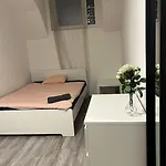 Stag & Party Travelers Flat